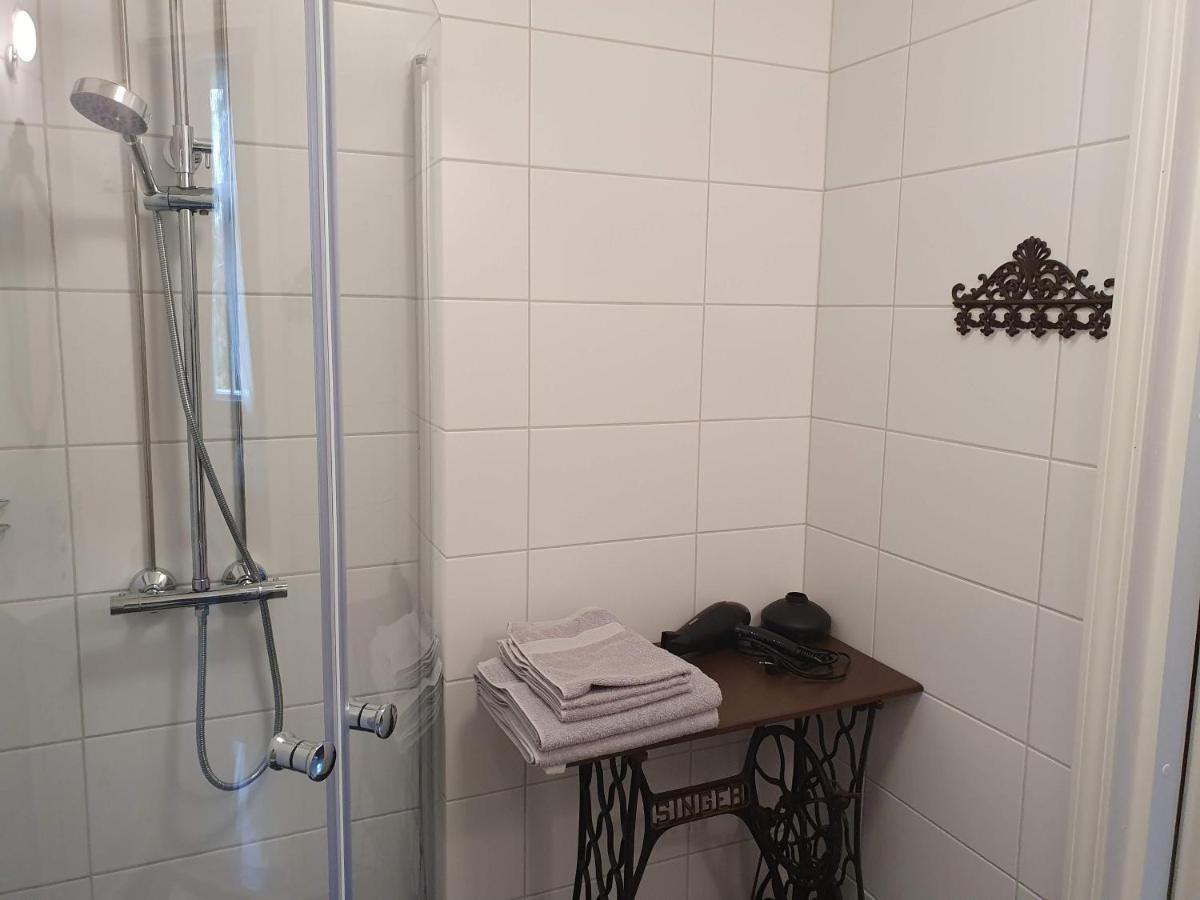 Neitsytniemen Kartanohotelli Virasoja Exterior foto